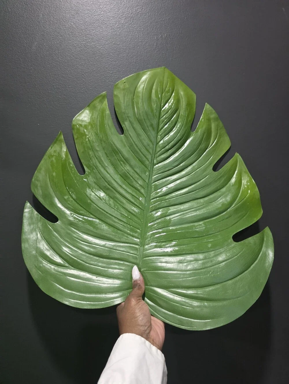 Pier 1 Monstera Leaf Placemat Set Of 8 17x16 Tropical Patio Hollywood Regency